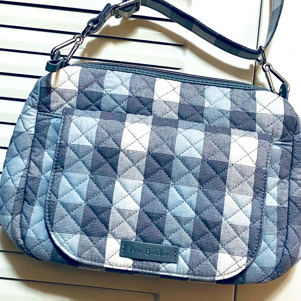 Like new Vera Bradley Carson Shoulder bag made from recycled cotton